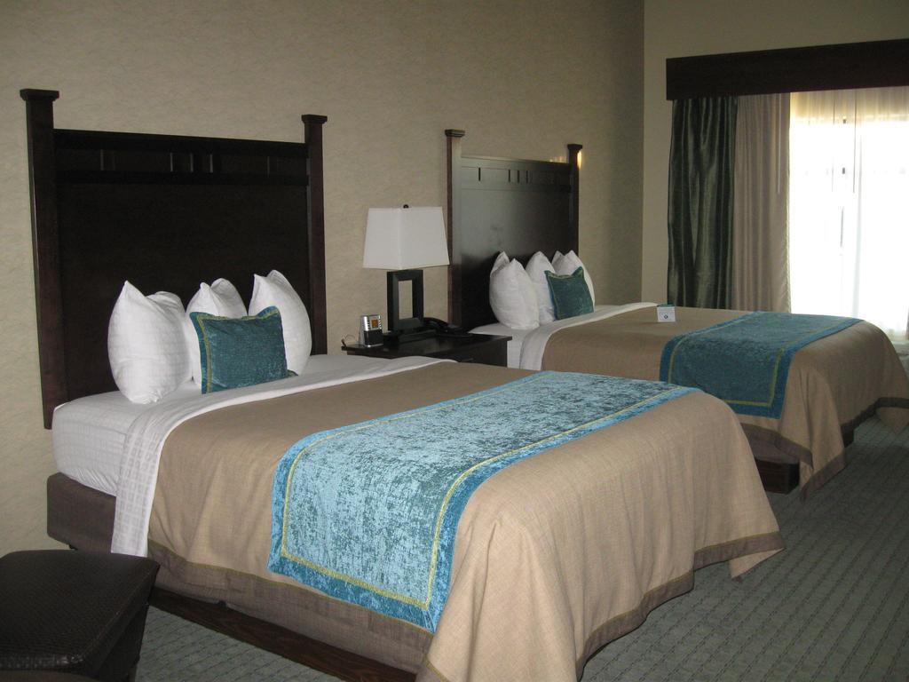 Little Missouri Inn & Suites New Town Bilik gambar