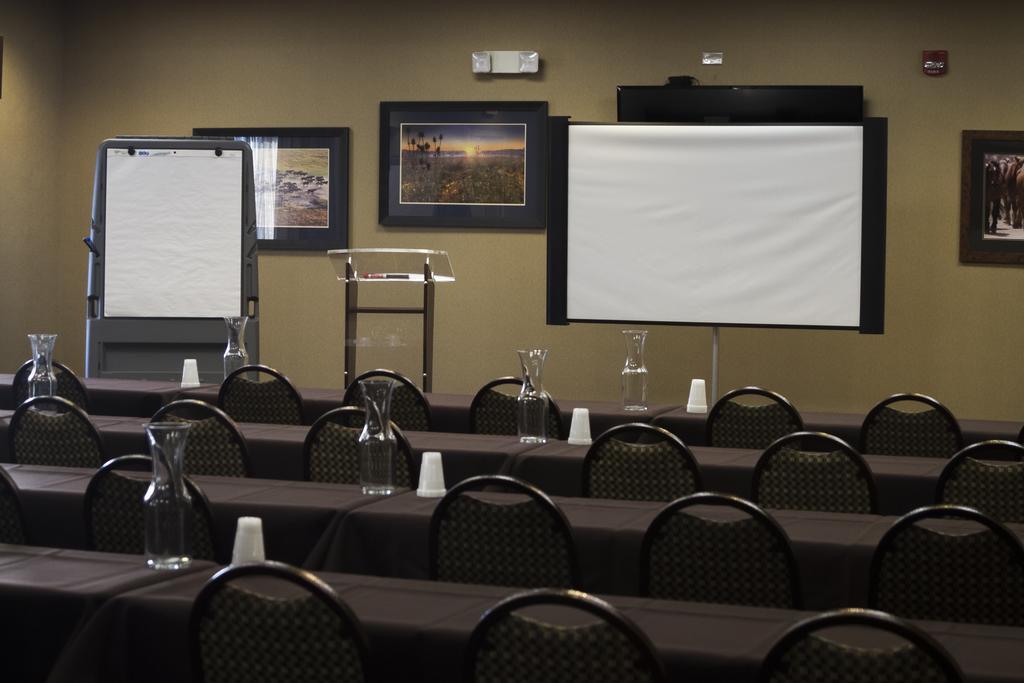 Little Missouri Inn & Suites New Town Luaran gambar