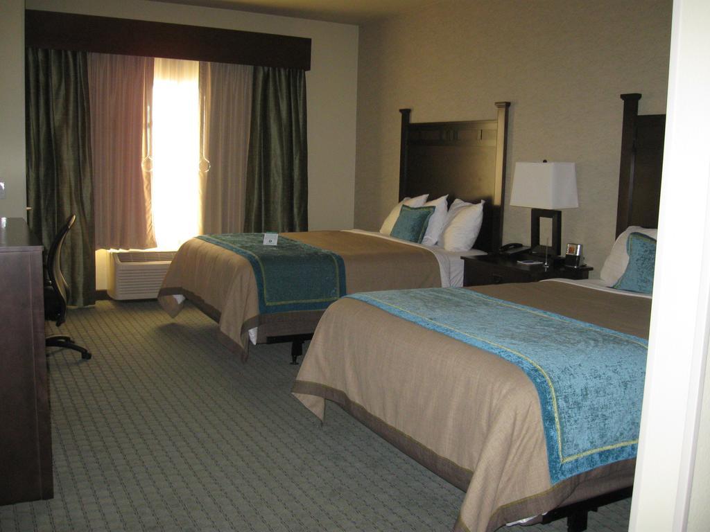 Little Missouri Inn & Suites New Town Bilik gambar